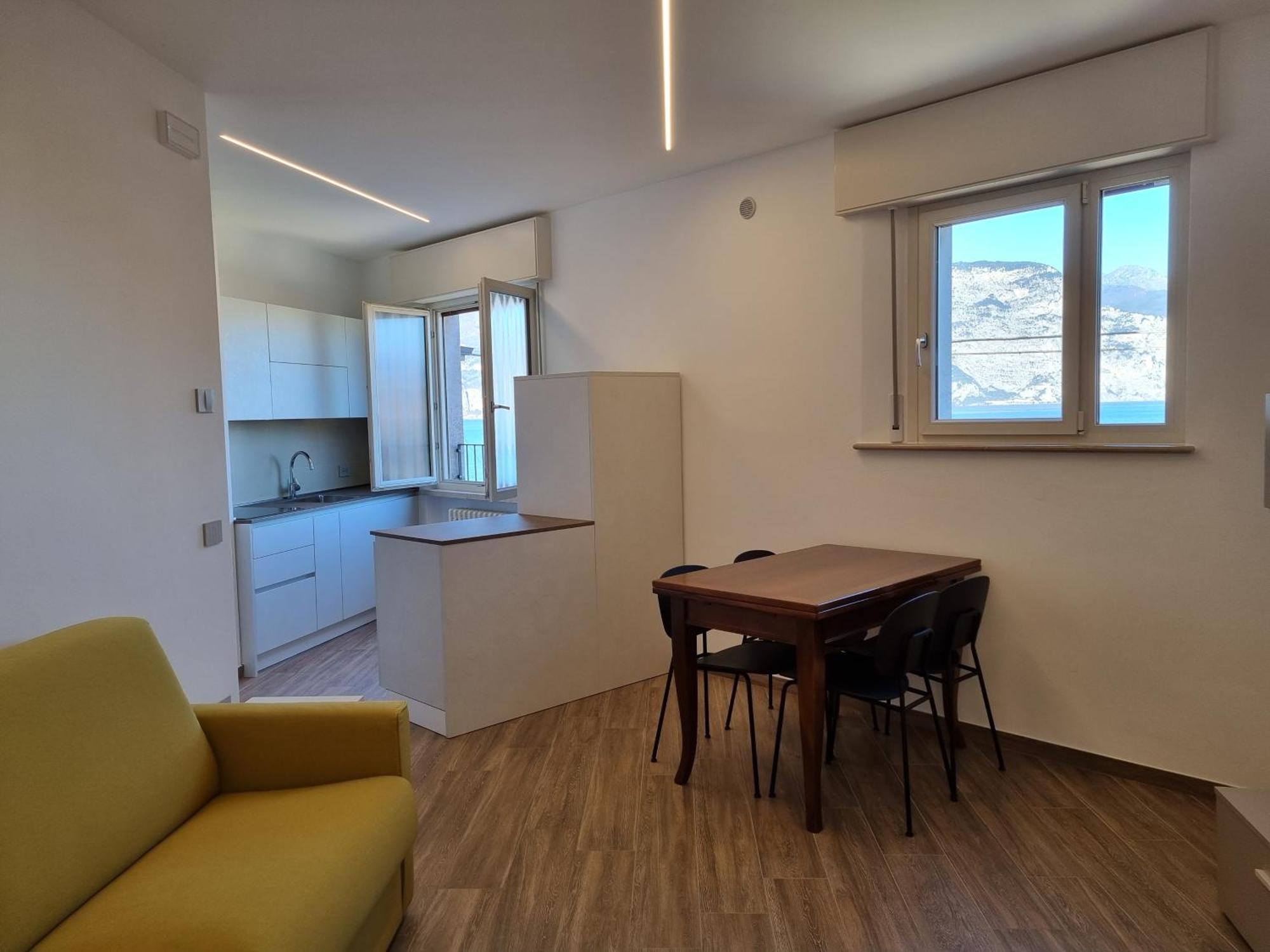 ברנצונה סול גארדה Hotel Pace מראה חיצוני תמונה