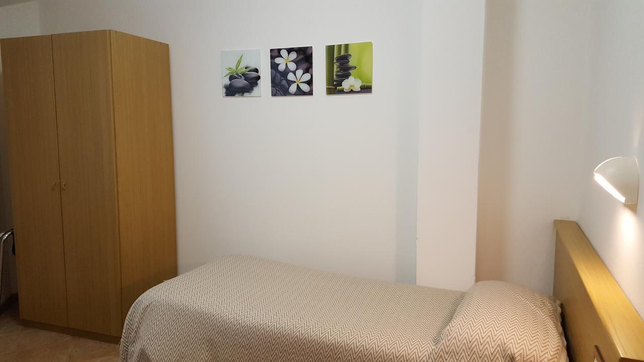 ברנצונה סול גארדה Hotel Pace מראה חיצוני תמונה